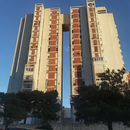 Appartement T-star, 2-bedroom With Magnificent View Split